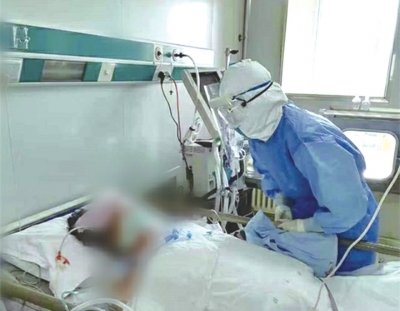 “在隔離病區(qū)里過生日，我永生難忘”