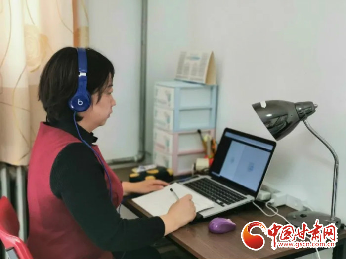 【三八特刊·“疫”線心聲】她，24小時聆聽“疫”動的心