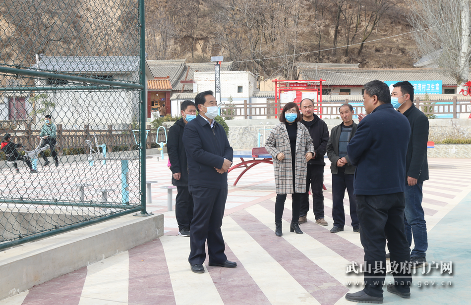 索鴻賓調研指導脫貧攻堅、鄉(xiāng)村振興等工作