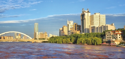 護(hù)好黃河水 保衛(wèi)蘭州藍(lán) 再造金城綠——蘭州市加強(qiáng)黃河流域生態(tài)保護(hù)、推進(jìn)高質(zhì)量發(fā)展綜述