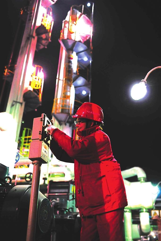 蘭州熱電公司提前開閘送熱鍋爐、管網(wǎng)運行狀況良好