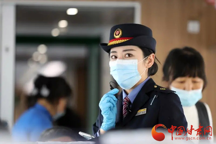 農(nóng)歷小年火車票今起開搶！這些信息你要知道