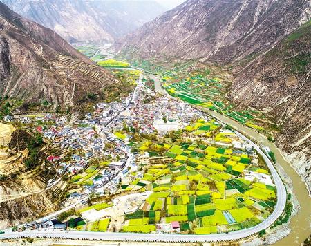 有一種美，在白龍江畔