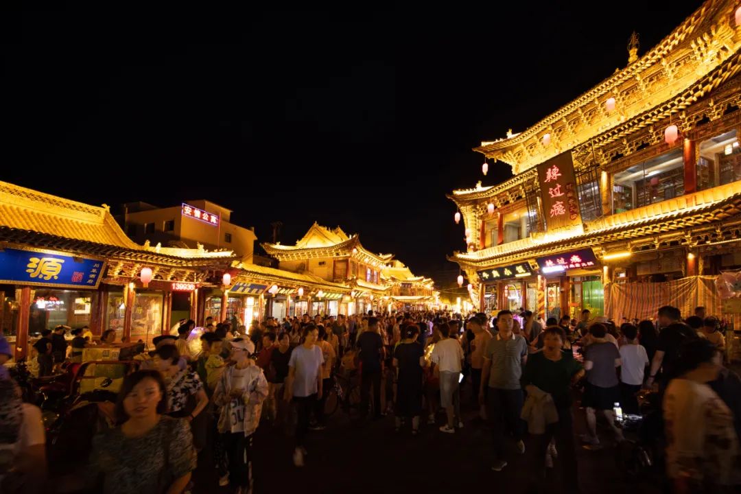 古風(fēng)、華美、浪漫、美味……現(xiàn)實版“清明上河圖”，就在這里！