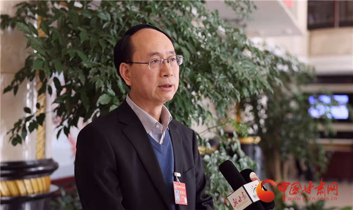 【聚焦2022甘肅兩會(huì)·代表委員說】省政協(xié)委員楊立勛：甘肅乳業(yè)發(fā)展要有“領(lǐng)頭牛” 實(shí)現(xiàn)整體提質(zhì)增效