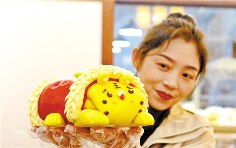 小老虎花餑餑，你舍得吃嗎？