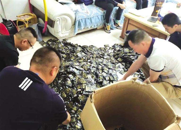 “減肥咖啡”竟含違禁藥 蘭州警方破獲特大網(wǎng)絡(luò)生產(chǎn)、銷(xiāo)售有毒、有害食品案