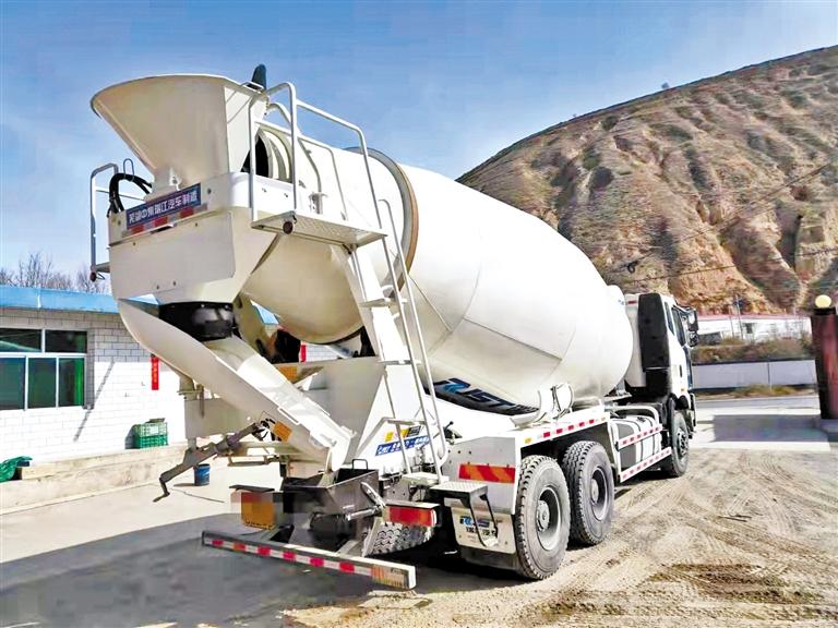 【聚焦3.15】大罐攪拌車年檢時(shí) 發(fā)現(xiàn)竟是非法改裝車？