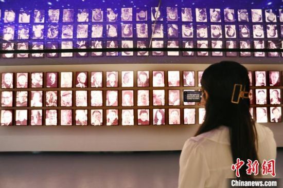 2021年8月21日，蘭州市民參觀讀者博物館。(資料圖) 高展 攝