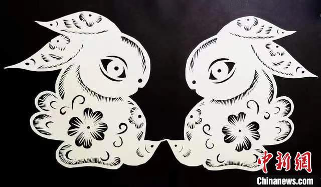 圖為甘肅“非遺人”創(chuàng)作的剪紙兔。(資料圖) 甘肅省非遺保護(hù)中心供圖